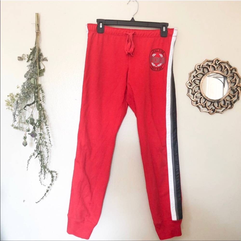 Red VS Pink joggers